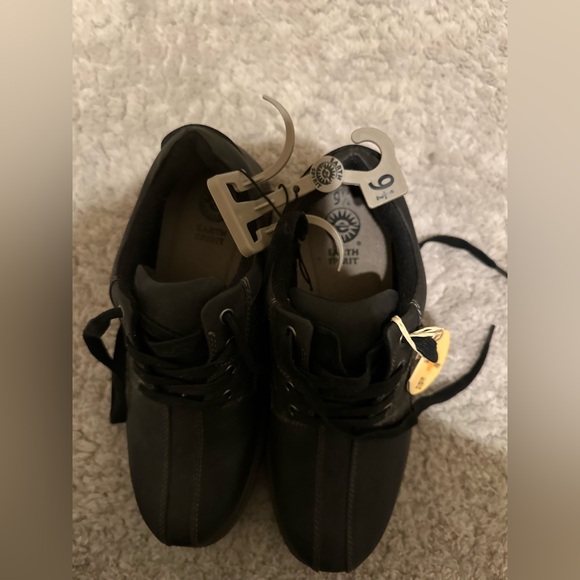 Earth Spirit Shoes Mens Size 9.5 Genuine Leather Comfort Support Cushion NWT - Picture 3 of 5